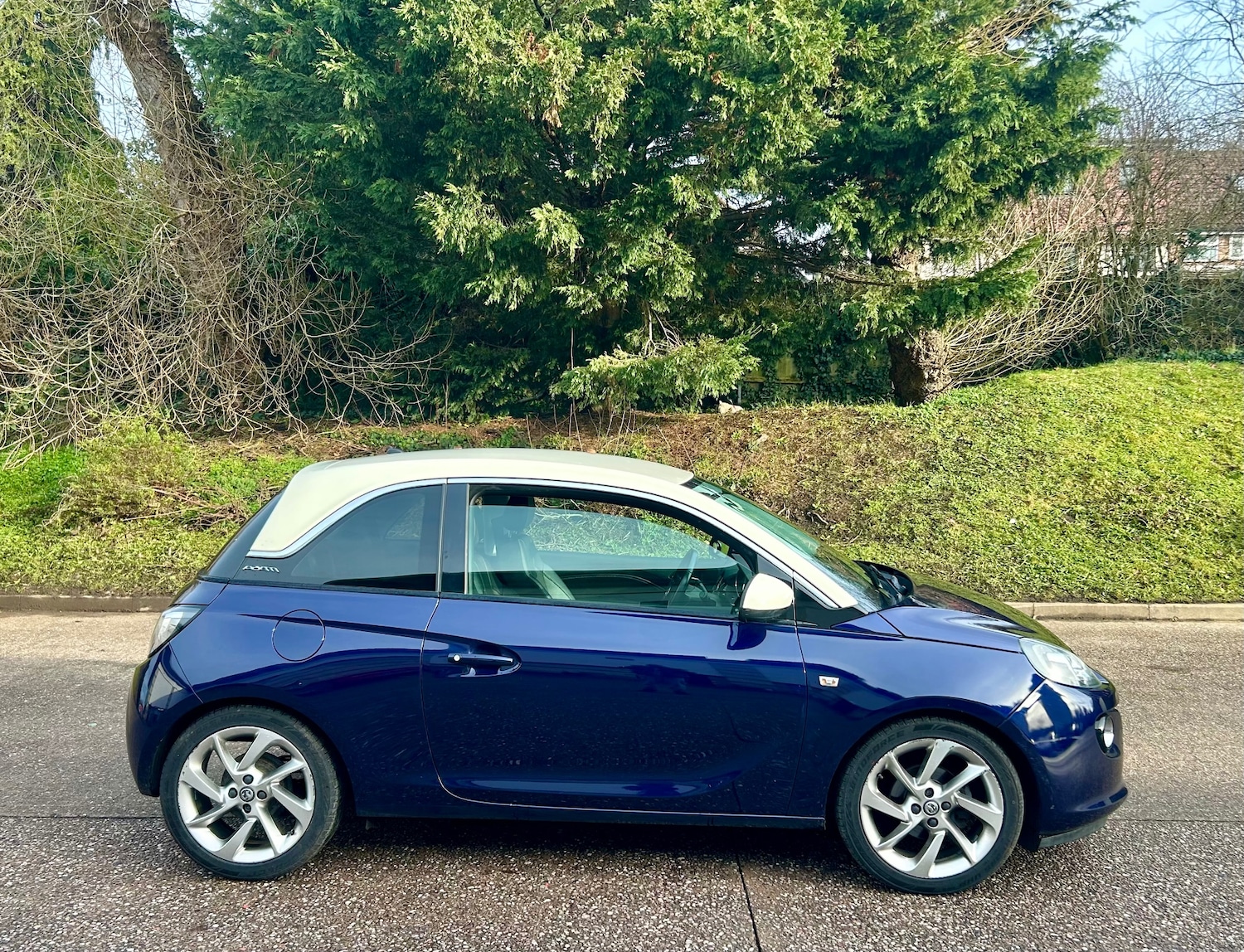 Used Vauxhall ADAM 2015 for sale - 77201504: Photo 6