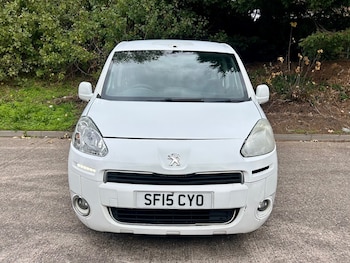 Used Peugeot Partner Tepee 2015 for sale - 76048750: Photo 2