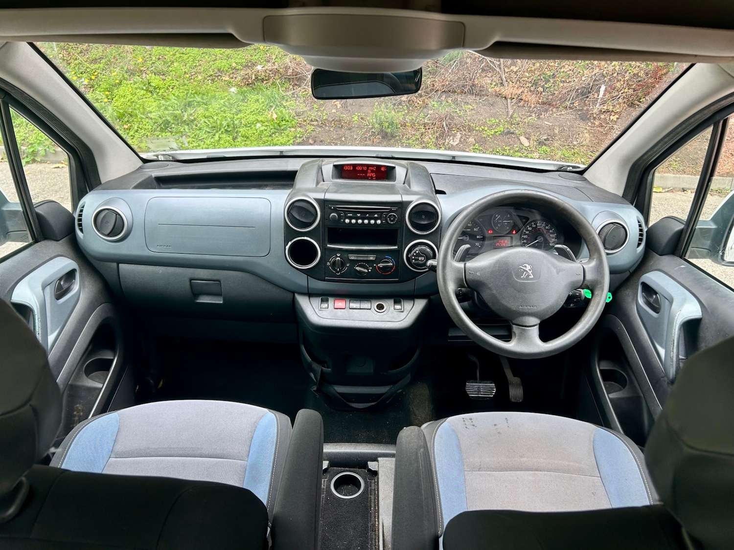 Used Peugeot Partner Tepee 2015 for sale - 76048750: Photo 9