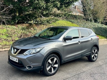 Used Nissan Qashqai 2016 for sale - 77630737: Photo