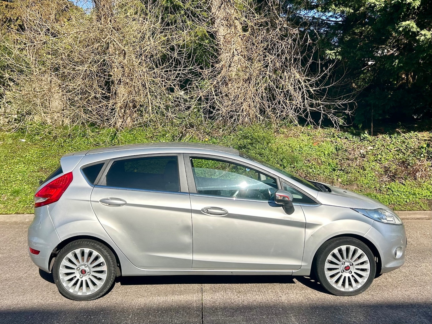 Used Ford Fiesta 2009 for sale - 77930946: Photo 8