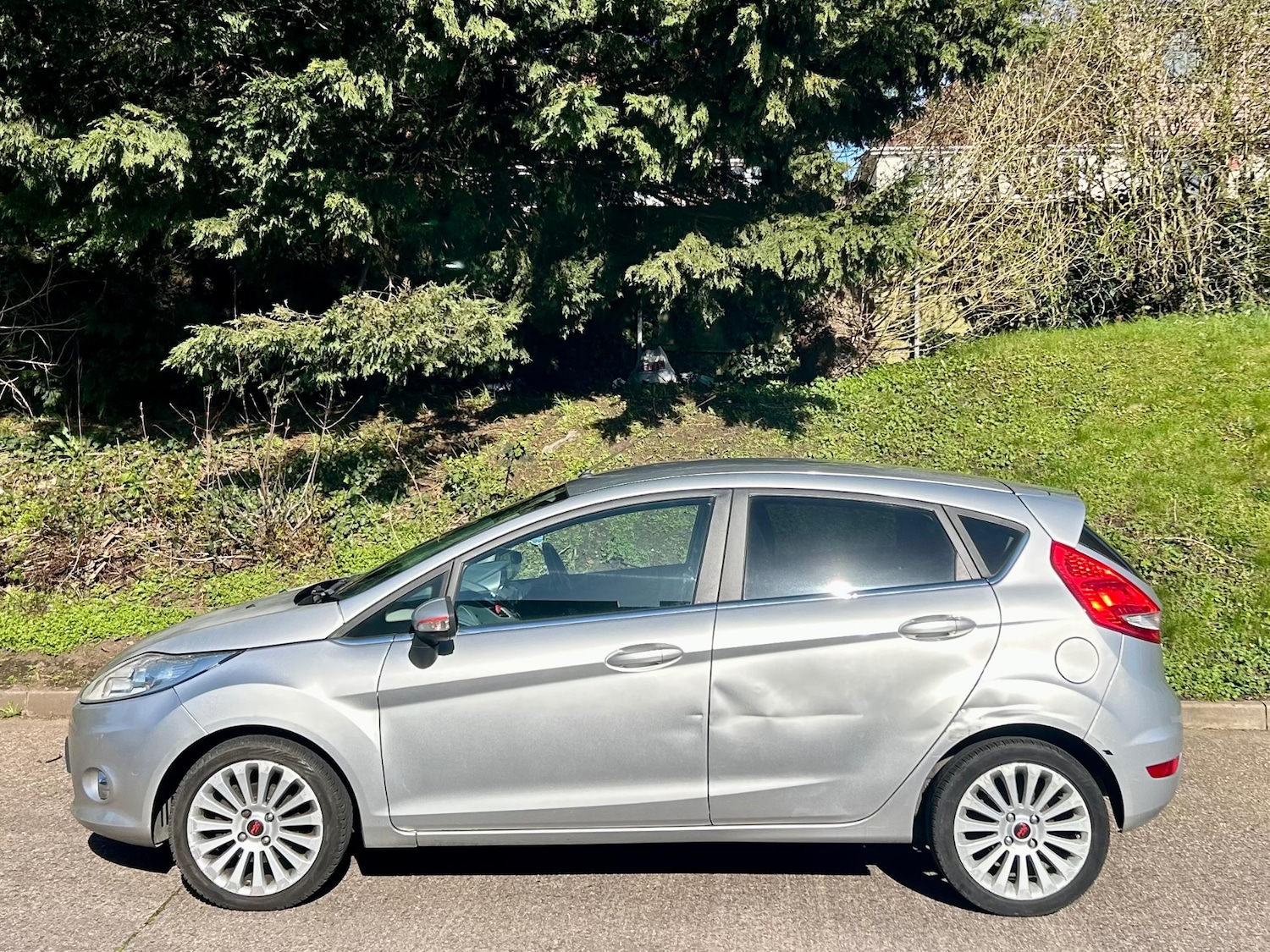 Used Ford Fiesta 2009 for sale - 77930946: Photo 9