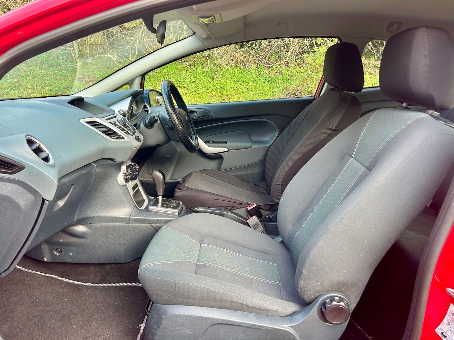 Used Ford Fiesta 2009 for sale - 77354938: Photo 11