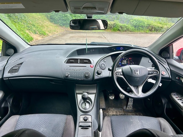 Used Honda Civic 2010 for sale - 74760377: Photo 10