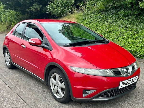 Used Honda Civic 2010 for sale - 74760377: Photo 2