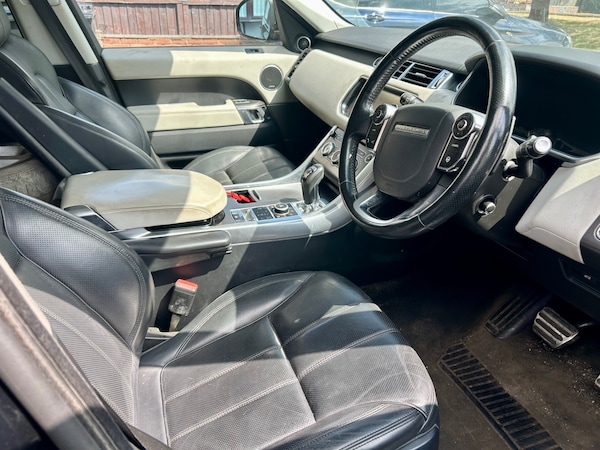 Used Land Rover Range Rover Sport 2013 for sale - 75266375: Photo 8