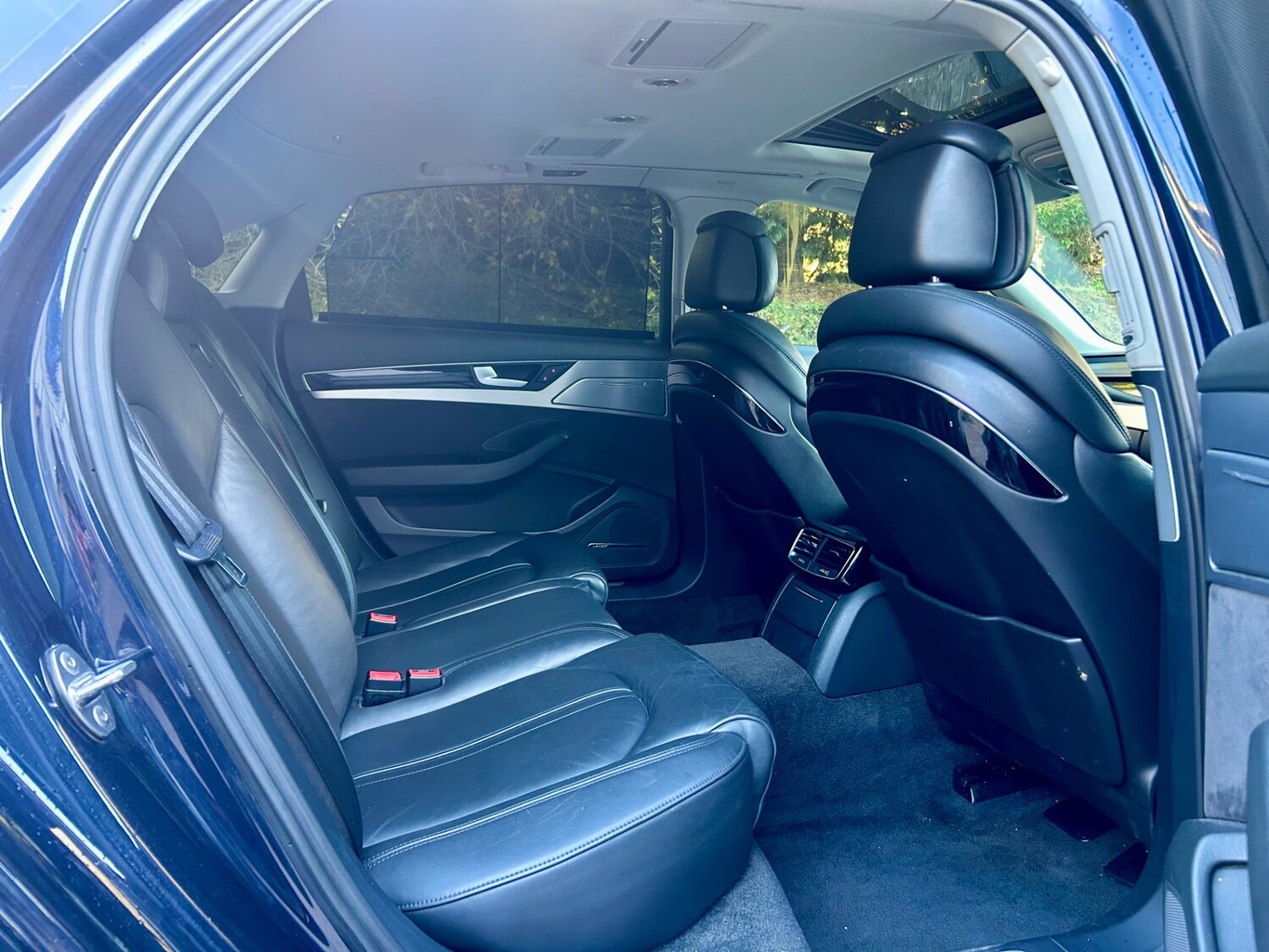 Used Audi A8 2012 for sale - 76853645: Photo 14