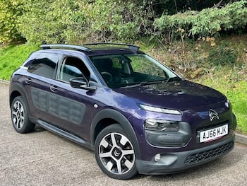 Used Citroen C4 Cactus 2017 for sale - 79882657: Photo