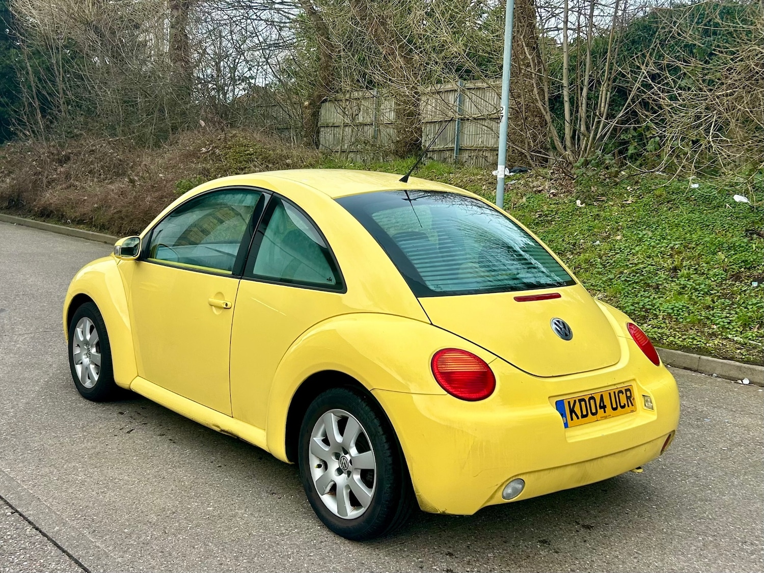 Used Volkswagen Beetle 2004 for sale - 77630735: Photo 5