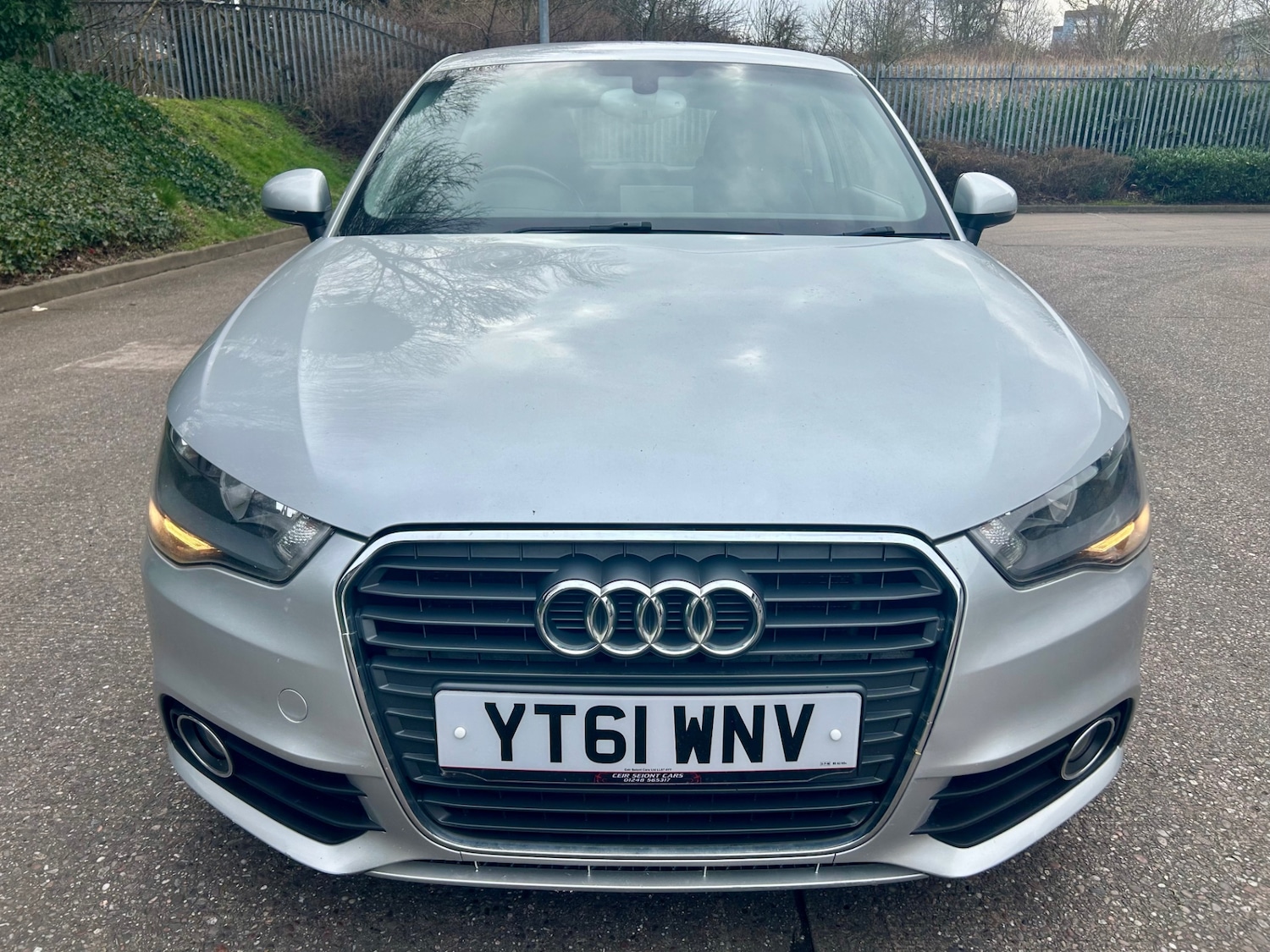 Used Audi A1 2011 for sale - 77916220: Photo 3