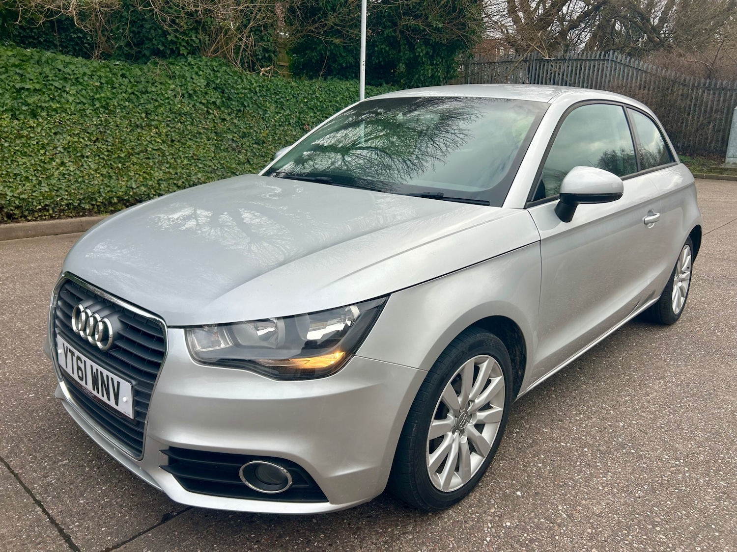 Used Audi A1 2011 for sale - 77916220: Photo 4