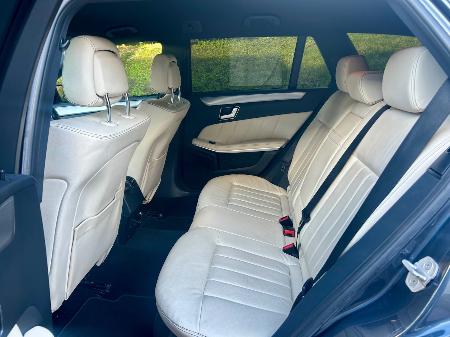 Used Mercedes-Benz E Class 2015 for sale - 77890276: Photo 12