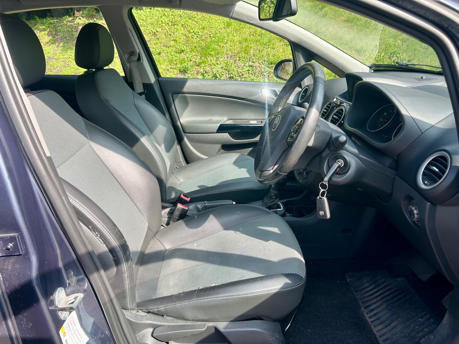 Used Vauxhall Corsa 2009 for sale - 77976888: Photo 13