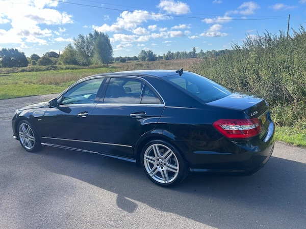 Used Mercedes-Benz E Class 2012 for sale - 75140283: Photo 9