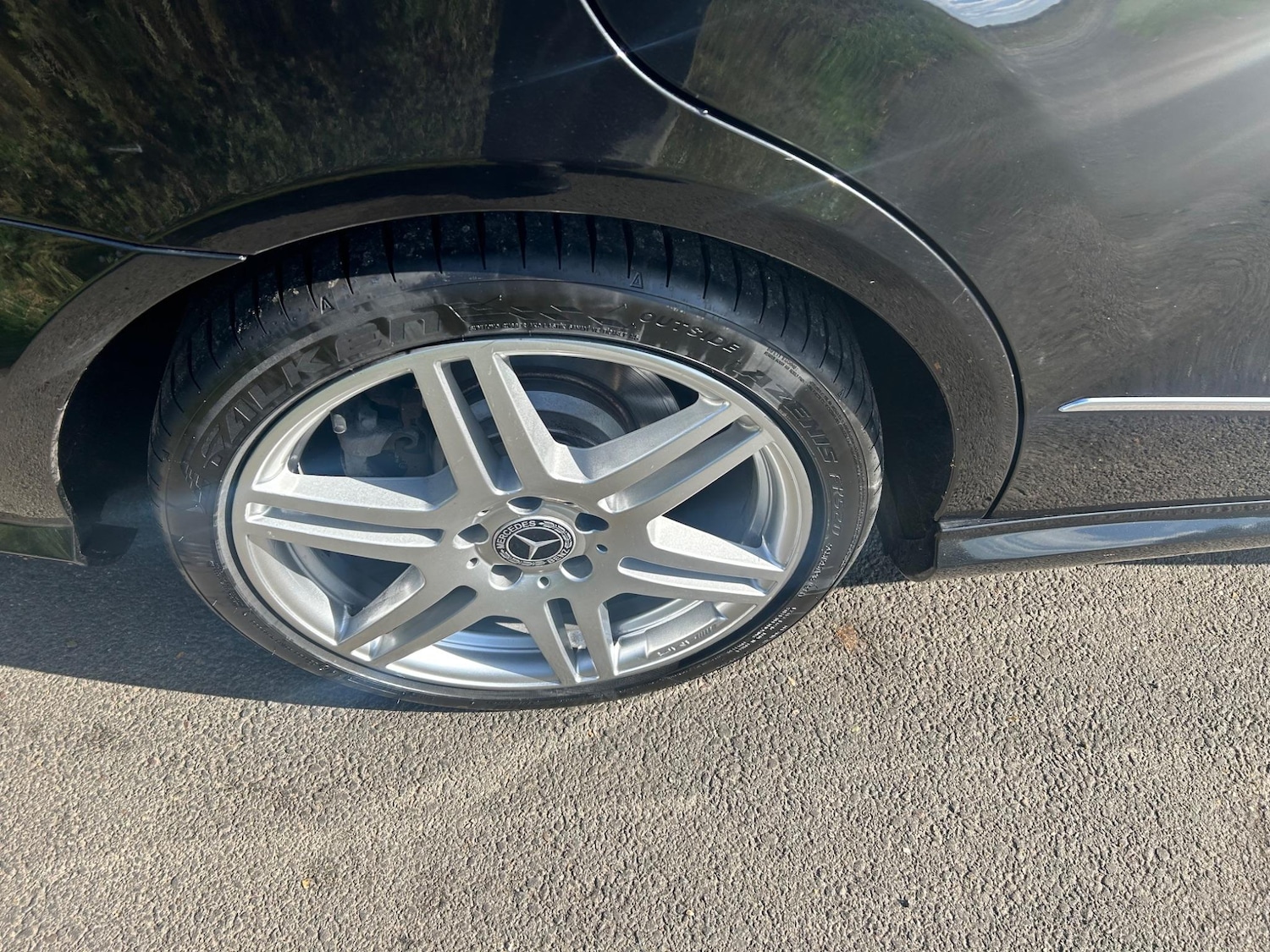 Used Mercedes-Benz E Class 2012 for sale - 76991013: Photo 17