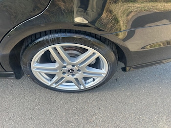 Used Mercedes-Benz E Class 2012 for sale - 76991013: Photo