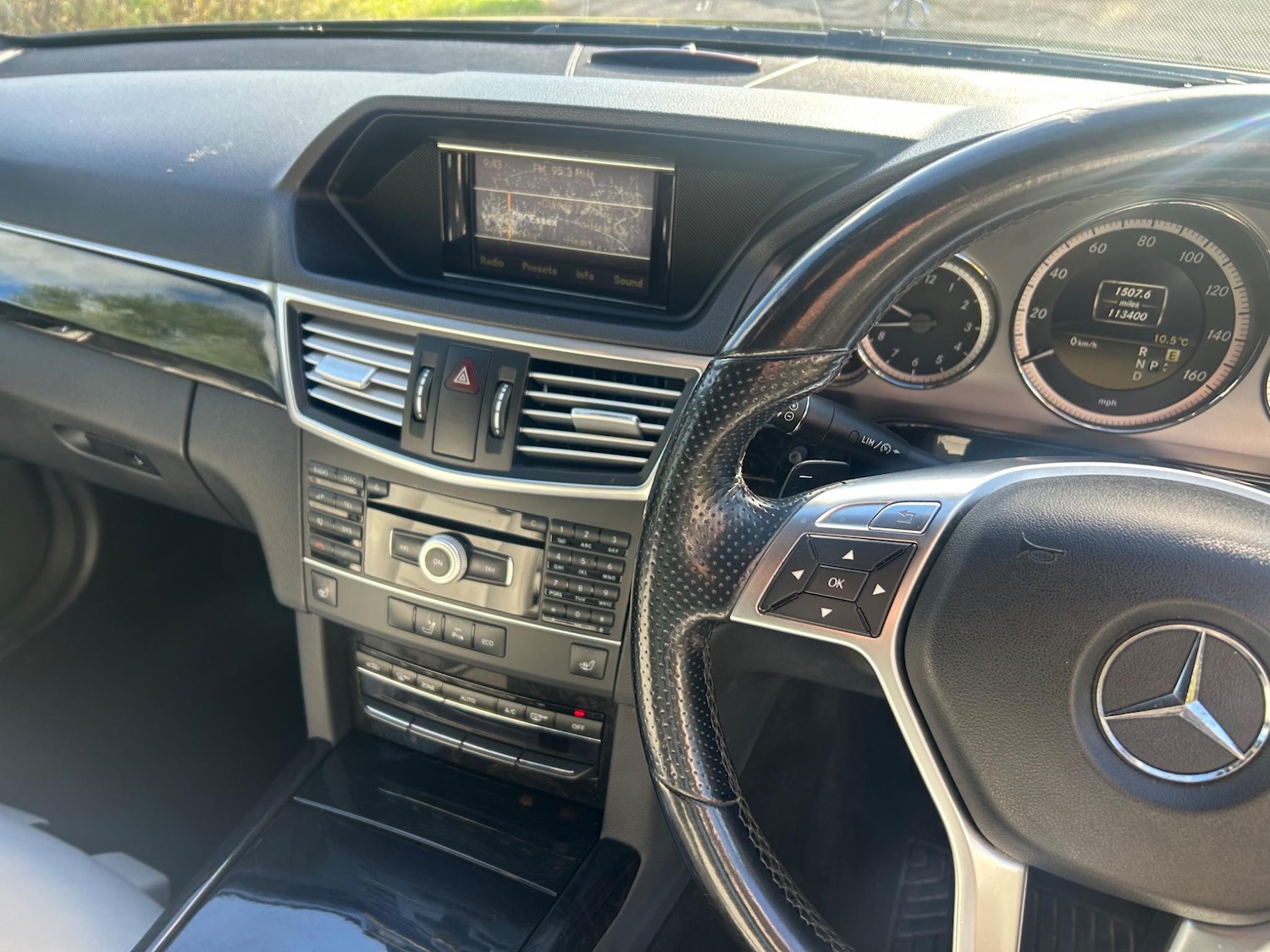 Used Mercedes-Benz E Class 2012 for sale - 76991013: Photo 6