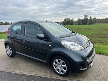 2009 (59) - 1.0 12V Urban 2 Tronic Euro 4 5dr