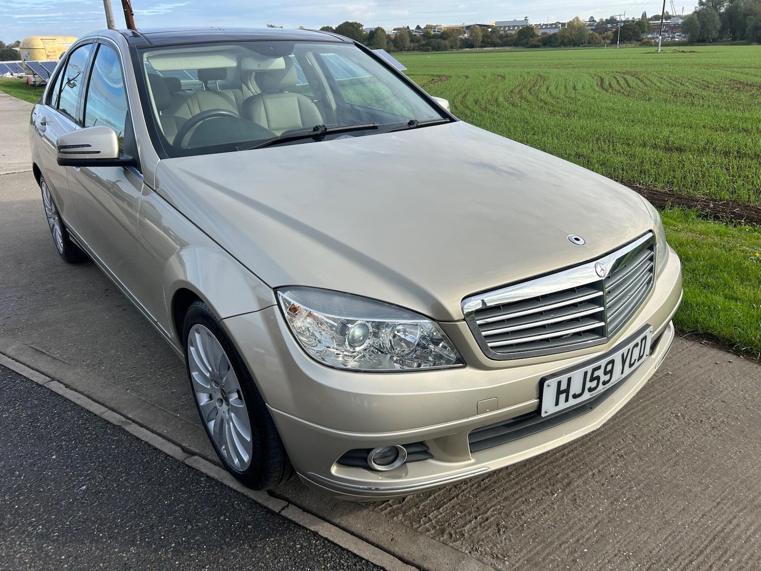 Used Mercedes-Benz C Class 2009 for sale - 76348867: Photo 13