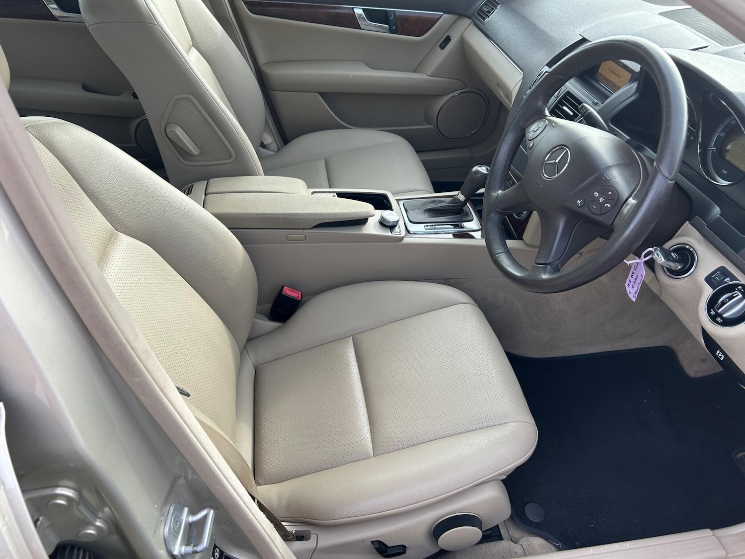 Used Mercedes-Benz C Class 2009 for sale - 76348867: Photo 4