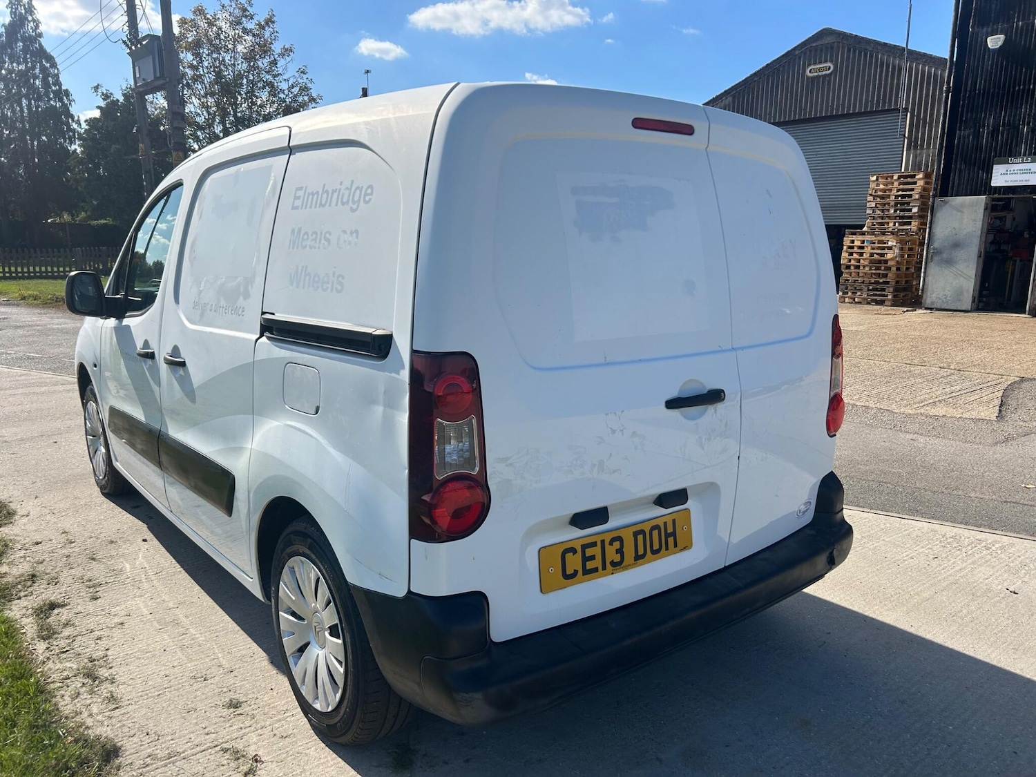 Used Citroen Berlingo 2013 for sale - 76988849: Photo 13