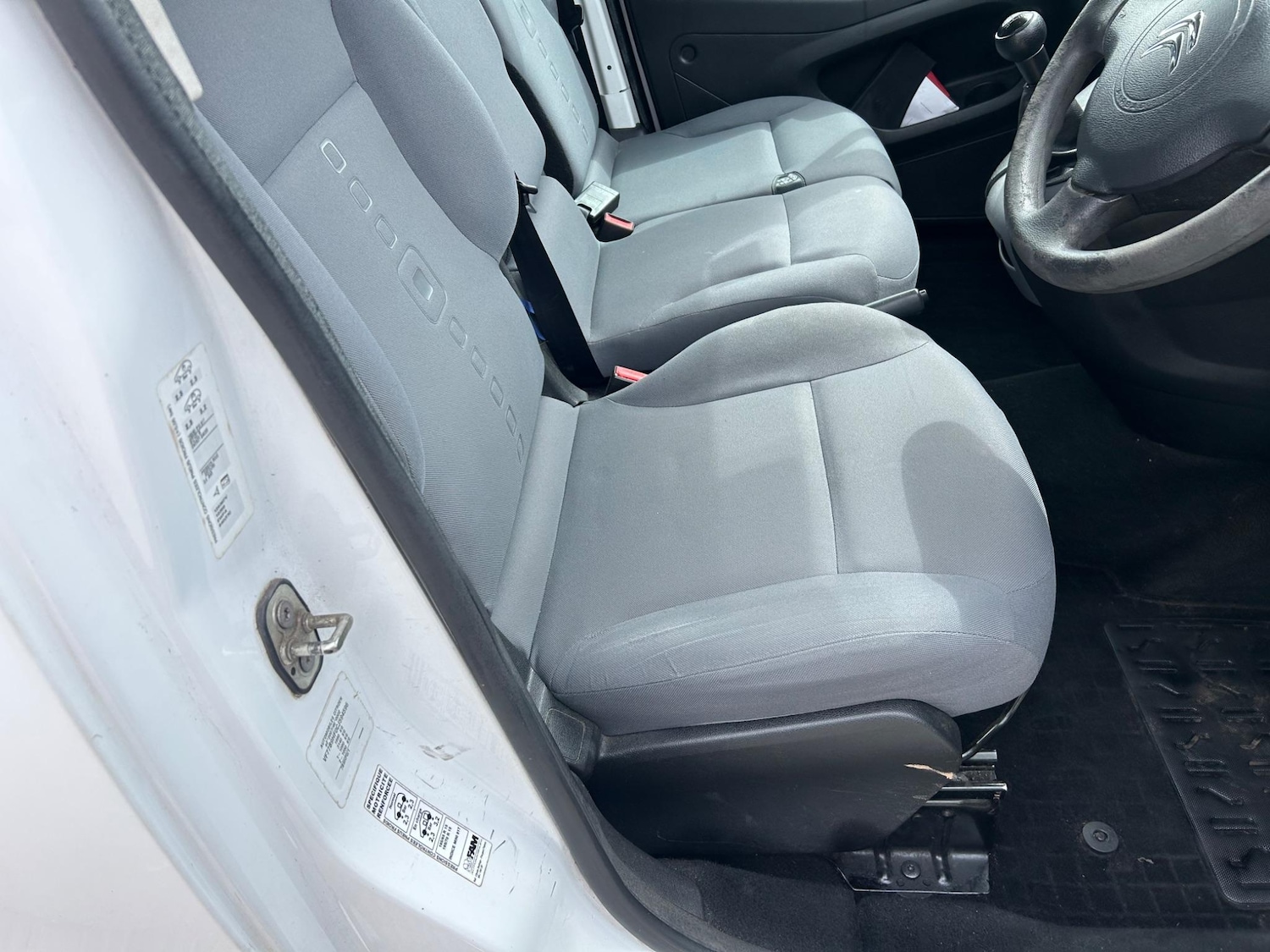 Used Citroen Berlingo 2013 for sale - 76988849: Photo 6