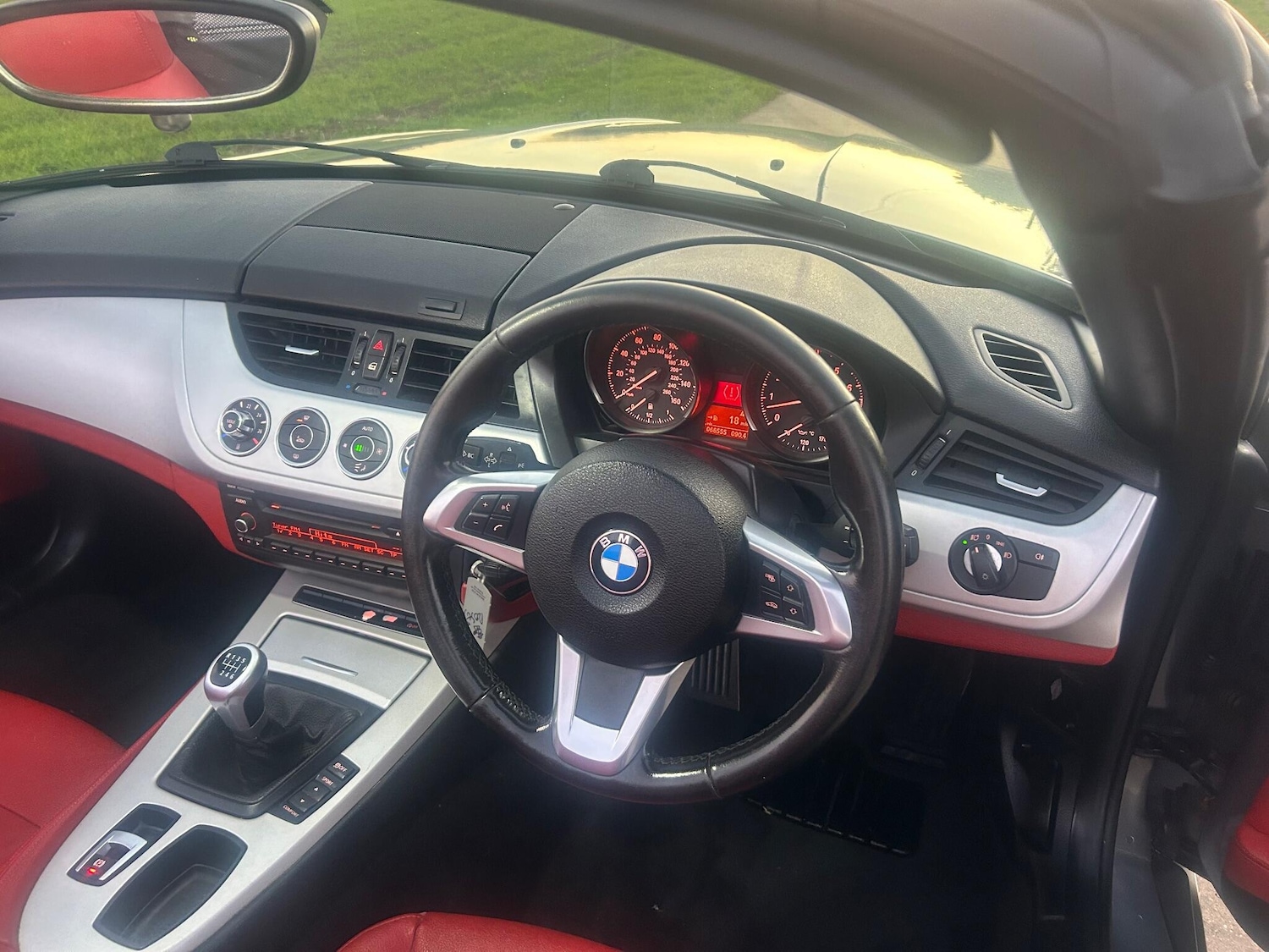 Used BMW Z4 2011 for sale - 77015317: Photo 15