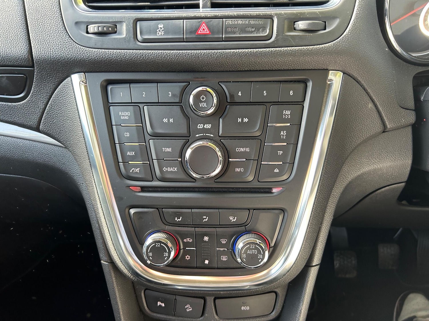 Used Vauxhall Mokka 2013 for sale - 76988352: Photo 2