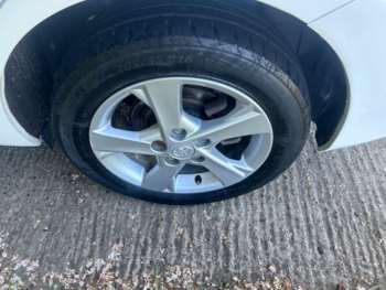 Used Toyota Auris 2011 for sale - 75167324: Photo