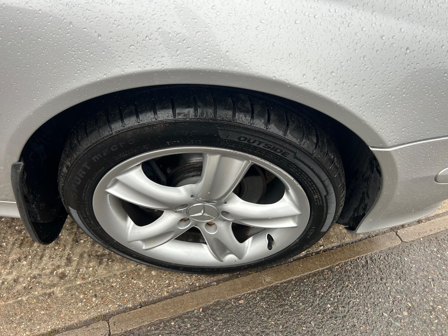 Used Mercedes-Benz CLK 2005 for sale - 77425449: Photo 25