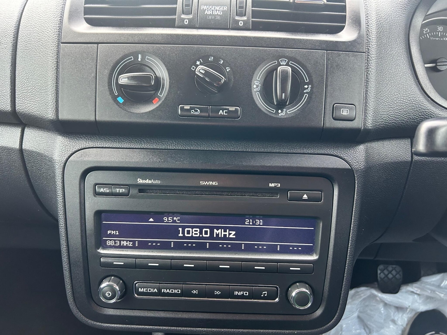 Used Skoda Fabia 2011 for sale - 77537593: Photo 4