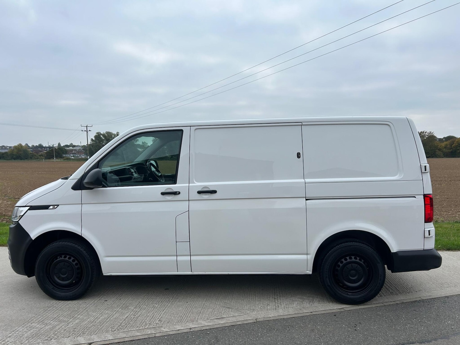 Used Volkswagen Transporter 2021 for sale - 76201250: Photo 28