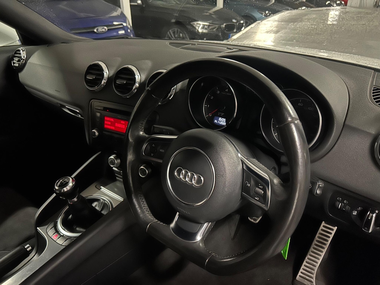 Used Audi TT 2011 for sale - 76584800: Photo 2
