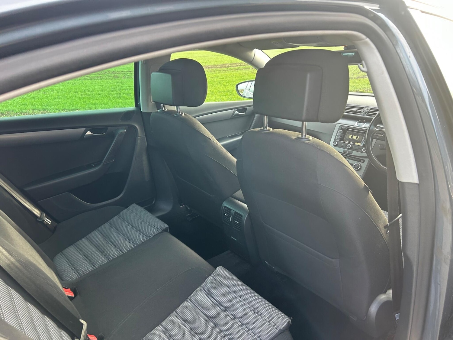 Used Volkswagen Passat 2012 for sale - 76633483: Photo 16