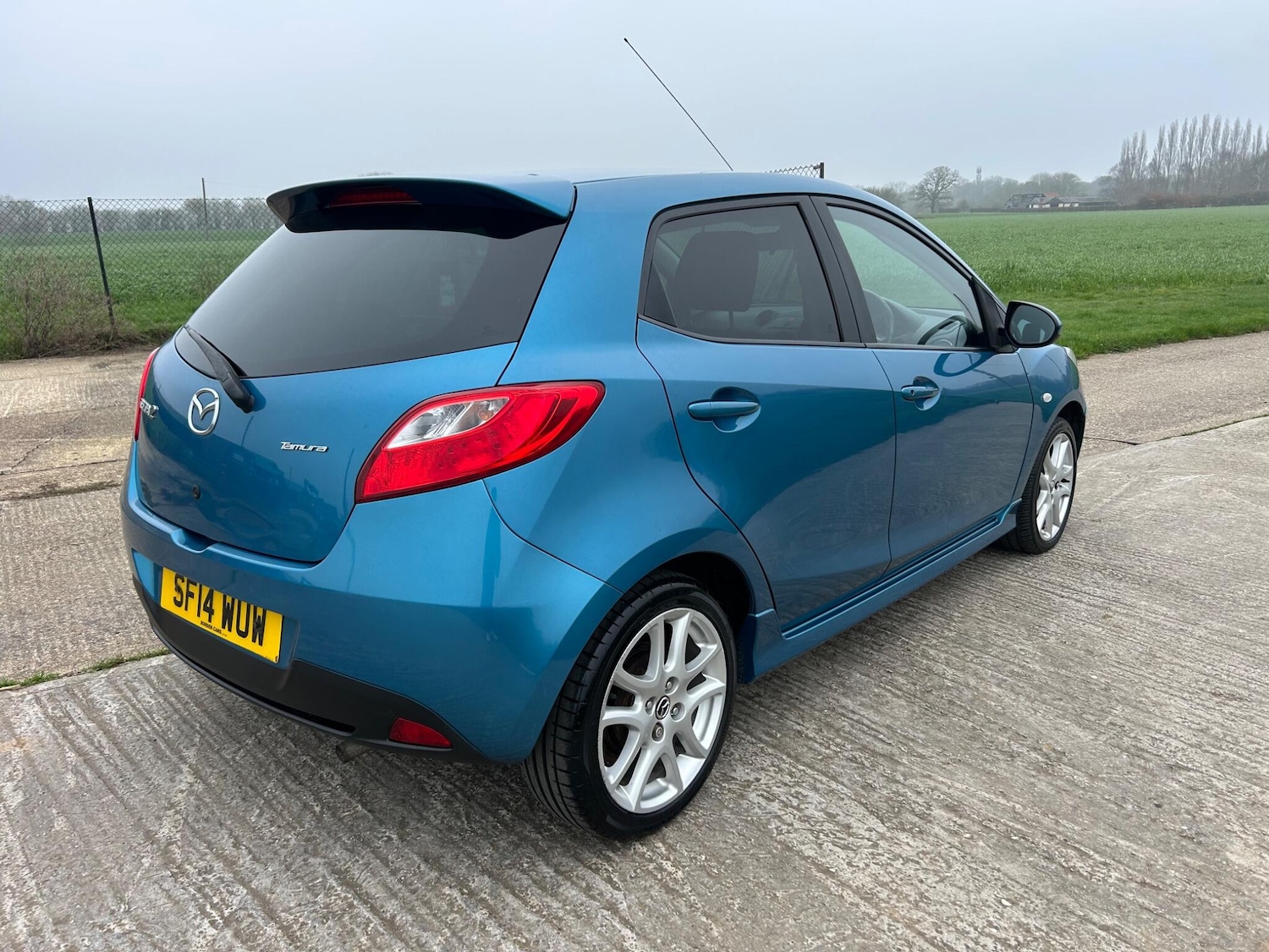 Used Mazda Mazda2 2014 for sale - 77753467: Photo 15