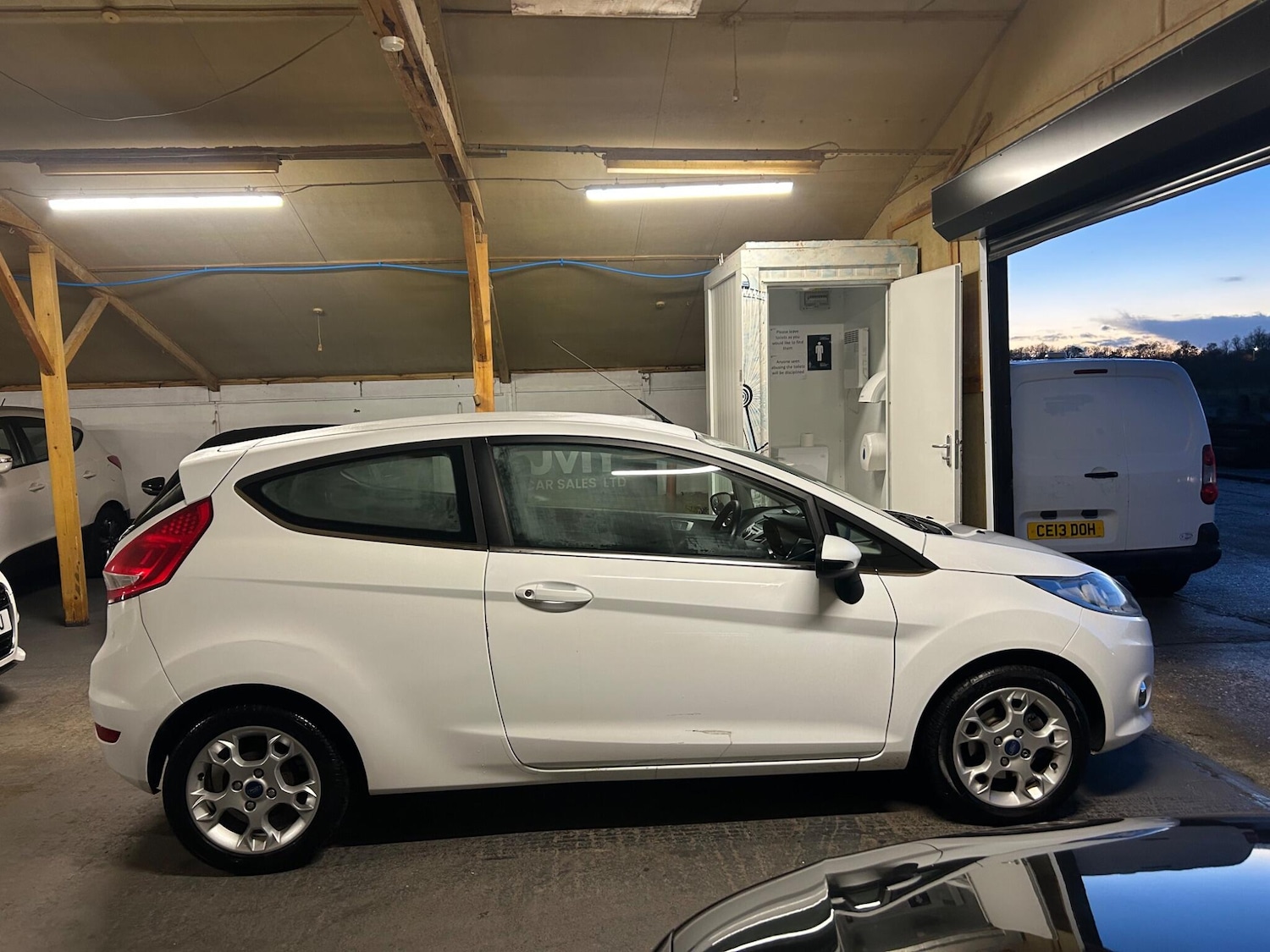 Used Ford Fiesta 2012 for sale - 76801594: Photo 4