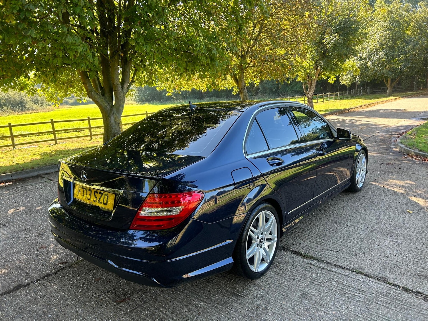 Used Mercedes-Benz C Class 2013 for sale - 76446708: Photo 20