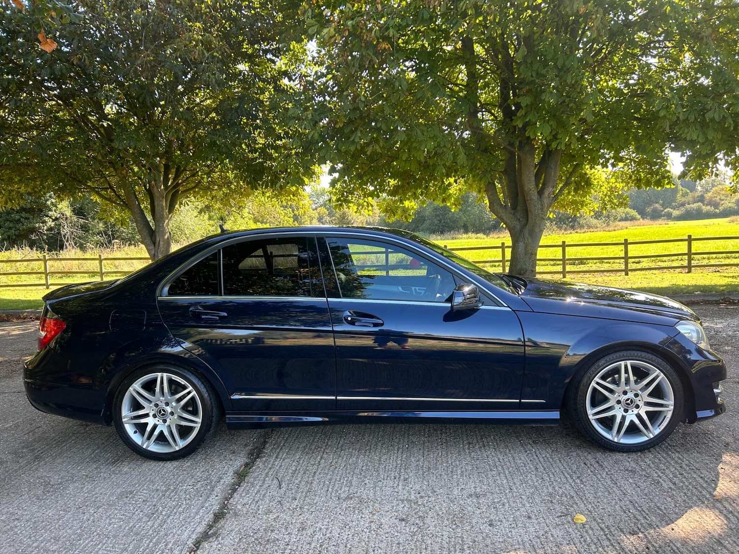 Used Mercedes-Benz C Class 2013 for sale - 76446708: Photo 21