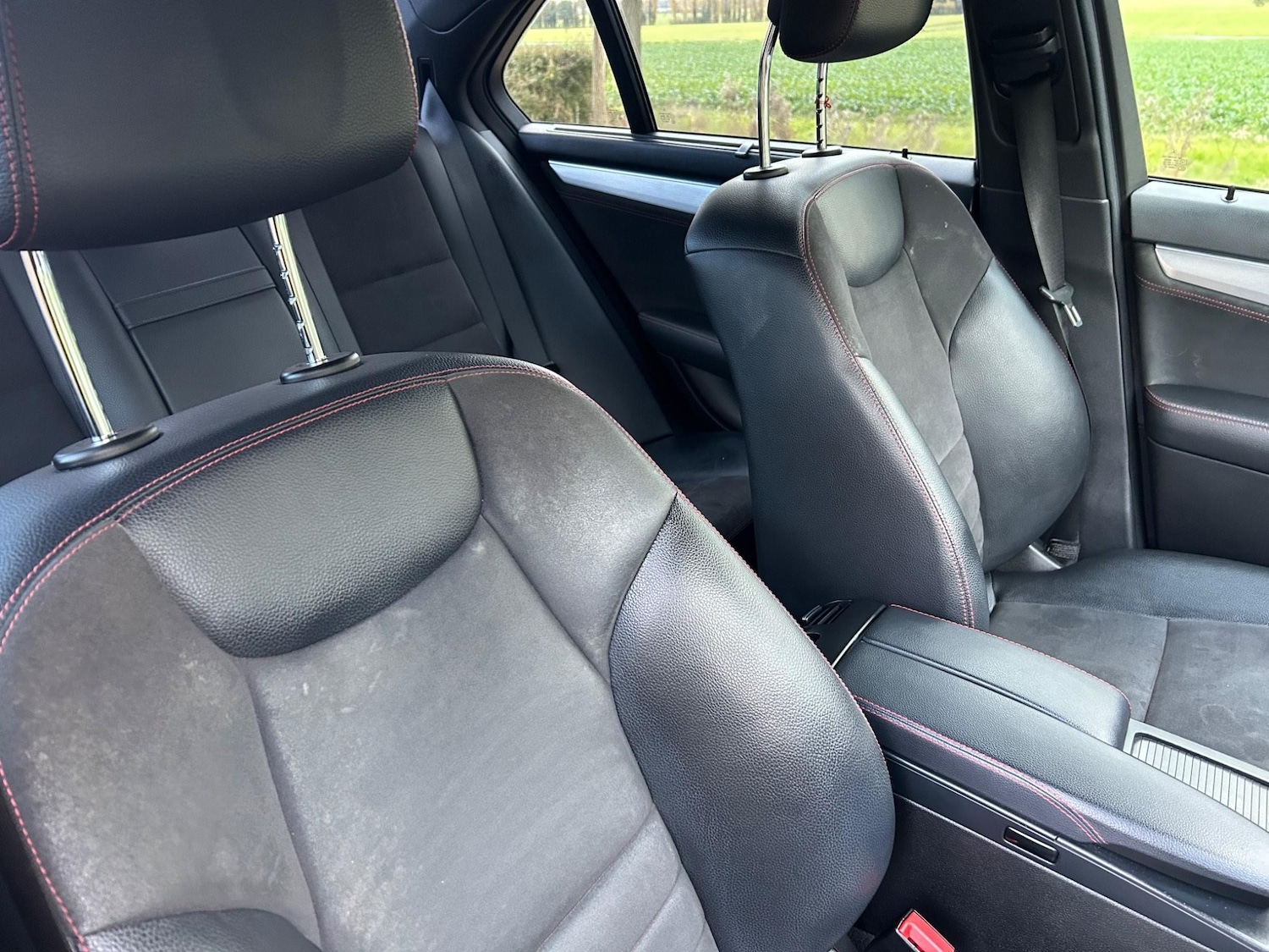 Used Mercedes-Benz C Class 2013 for sale - 76446708: Photo 3