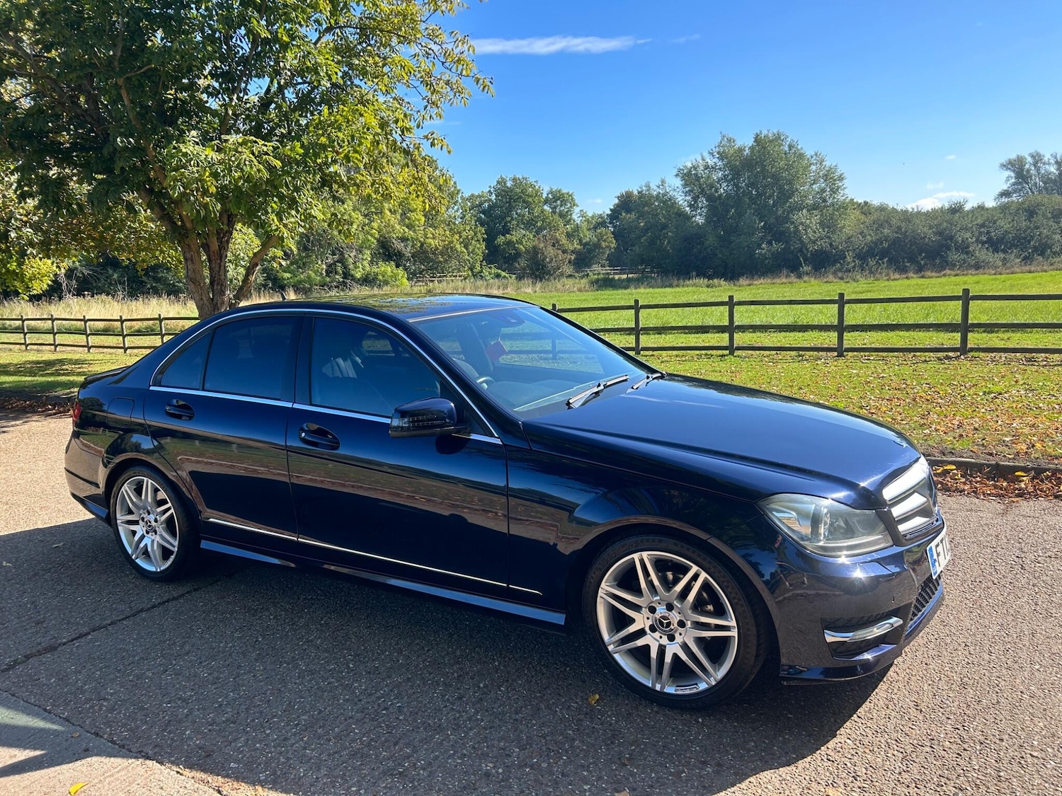 Used Mercedes-Benz C Class 2013 for sale - 76446708: Photo 31