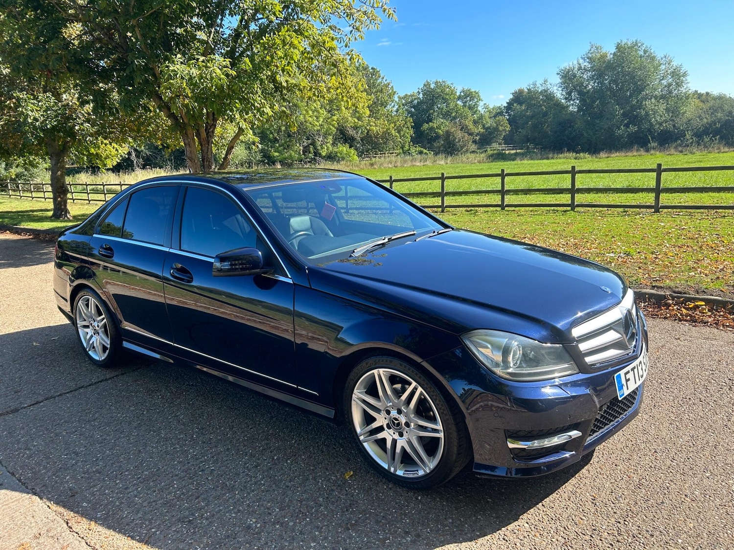 Used Mercedes-Benz C Class 2013 for sale - 76446708: Photo 5