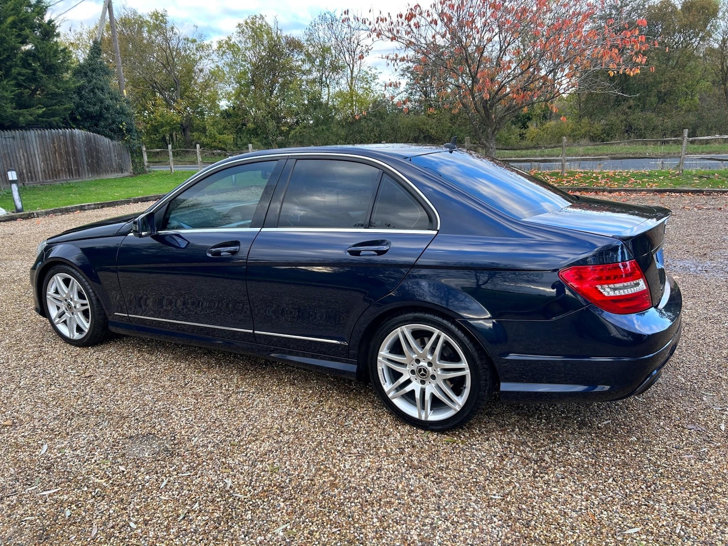 Used Mercedes-Benz C Class 2013 for sale - 76446708: Photo 8