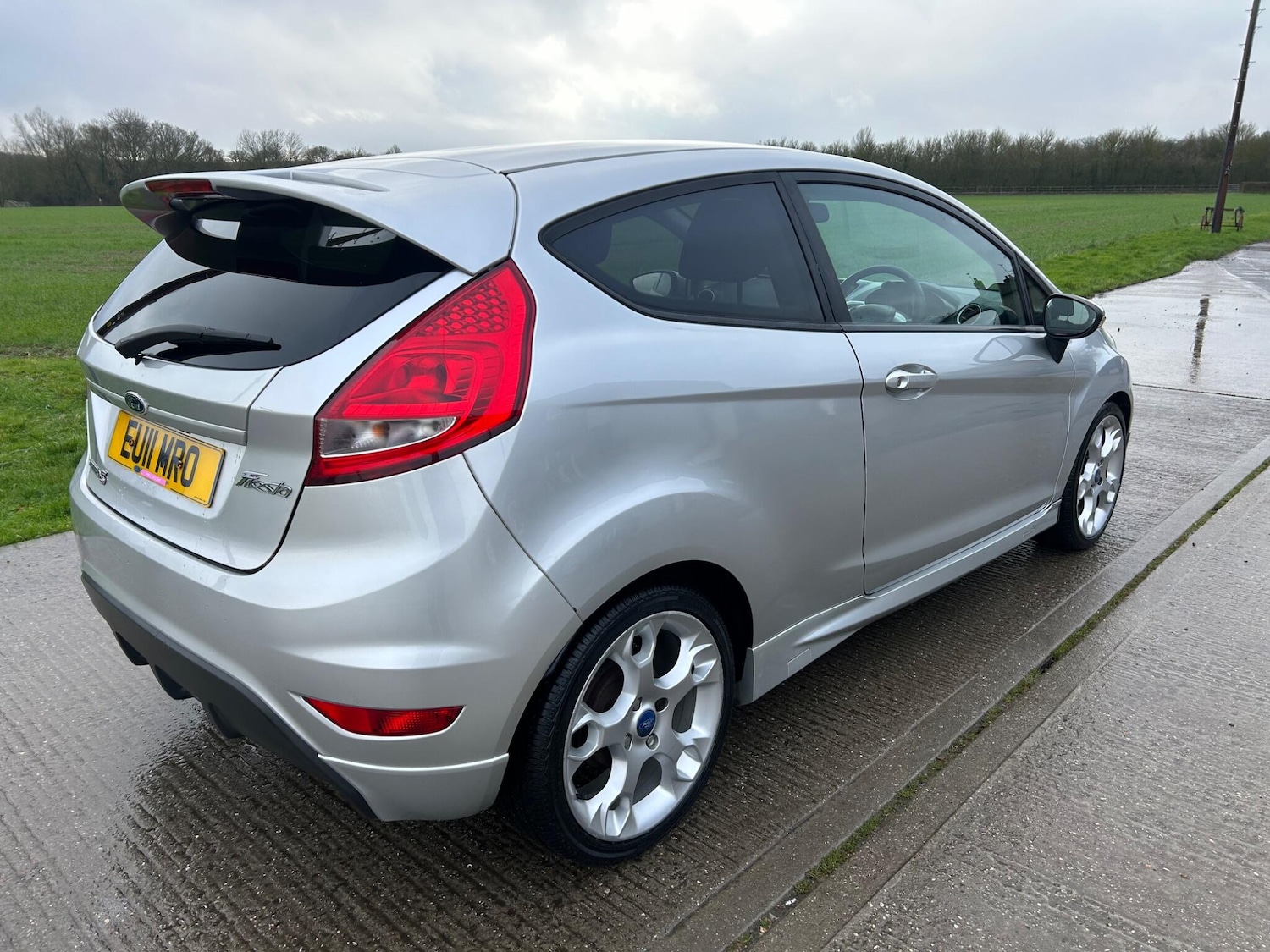 Used Ford Fiesta 2011 for sale - 77658851: Photo 28