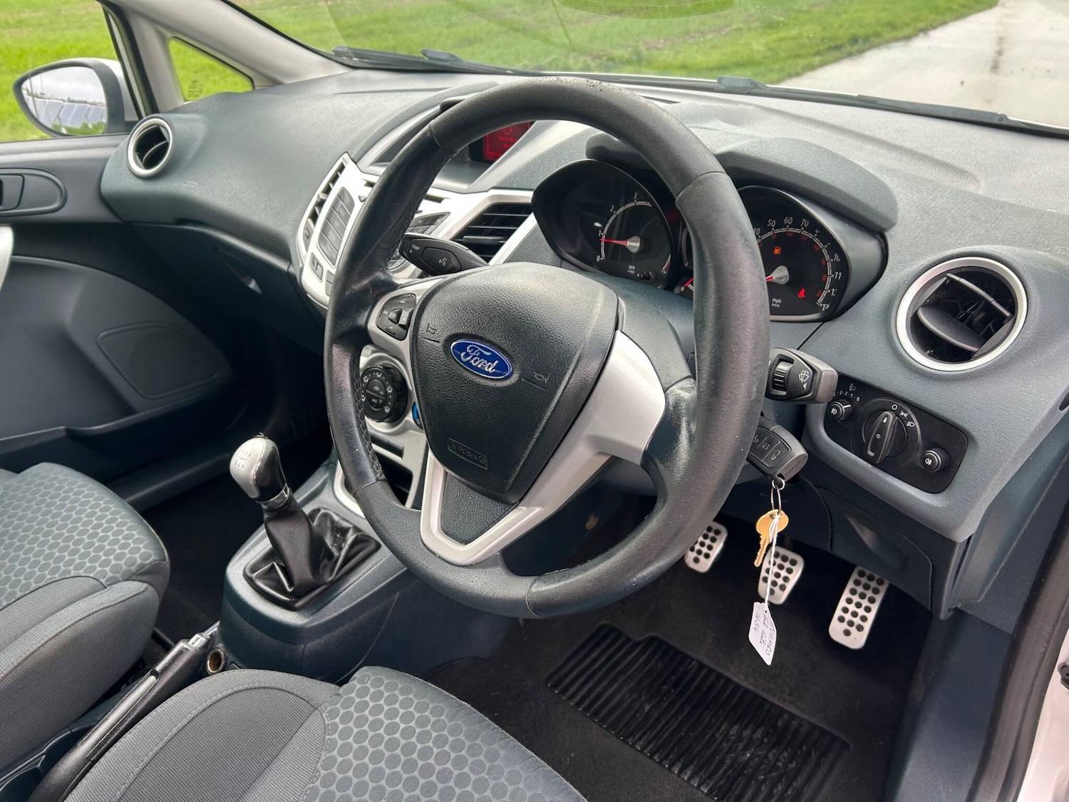 Used Ford Fiesta 2011 for sale - 77658851: Photo 8