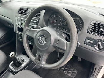 Used Volkswagen Polo 2012 for sale - 78504501: Photo