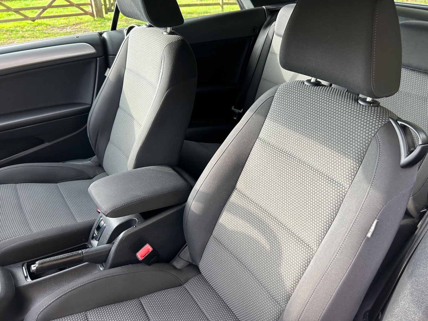 Used Volkswagen Golf 2013 for sale - 76246547: Photo 24