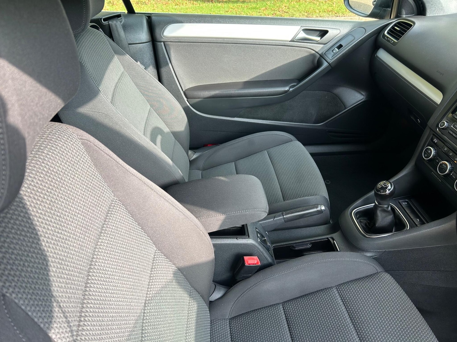 Used Volkswagen Golf 2013 for sale - 76246547: Photo 9