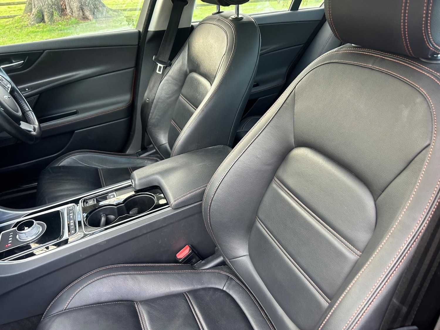 Used Jaguar XE 2015 for sale - 77229263: Photo 13