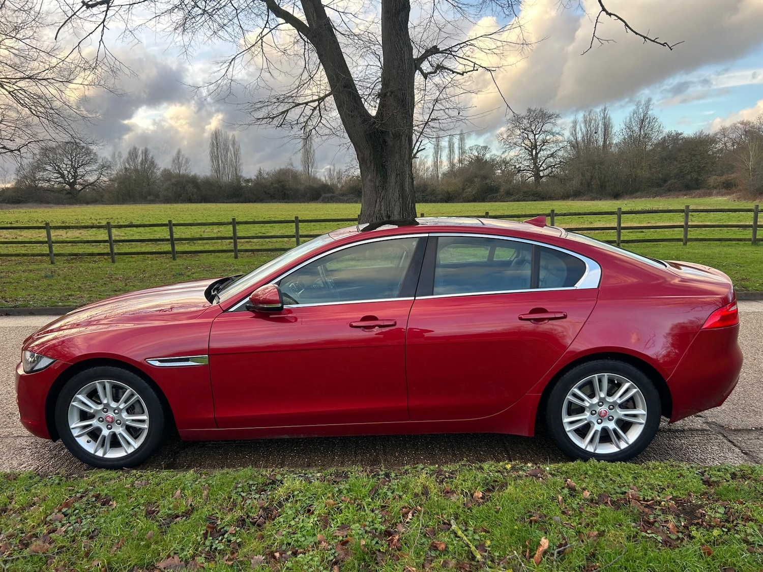 Used Jaguar XE 2015 for sale - 77229263: Photo 20