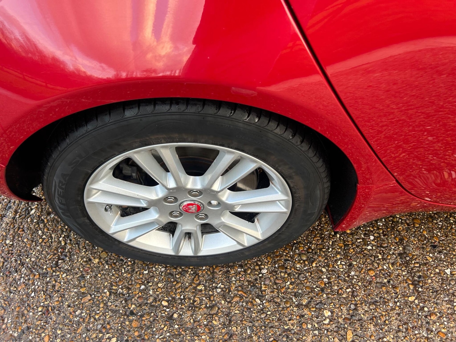 Used Jaguar XE 2015 for sale - 77229263: Photo 22